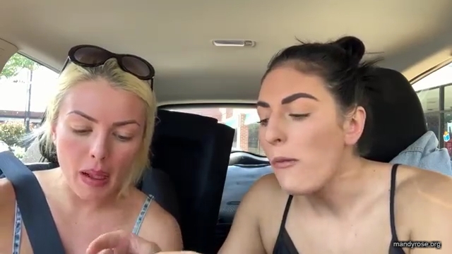 DAMANDYZ_DONUTZ_-_Norfolk2C_VA_WWE_Mandy_Rose_Sonya_Deville_Damandyz_Donutz_mp40205.jpg