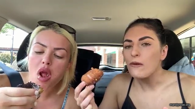 DAMANDYZ_DONUTZ_-_Norfolk2C_VA_WWE_Mandy_Rose_Sonya_Deville_Damandyz_Donutz_mp40246.jpg