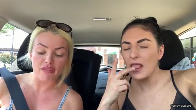 DAMANDYZ_DONUTZ_-_Norfolk2C_VA_WWE_Mandy_Rose_Sonya_Deville_Damandyz_Donutz_mp40272.jpg