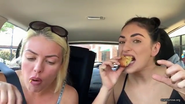 DAMANDYZ_DONUTZ_-_Norfolk2C_VA_WWE_Mandy_Rose_Sonya_Deville_Damandyz_Donutz_mp40303.jpg