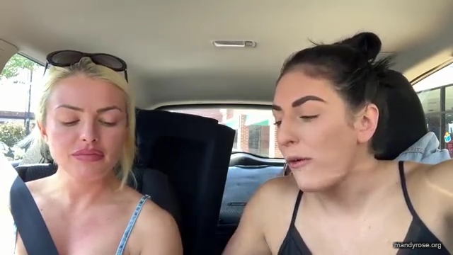DAMANDYZ_DONUTZ_-_Norfolk2C_VA_WWE_Mandy_Rose_Sonya_Deville_Damandyz_Donutz_mp40352.jpg