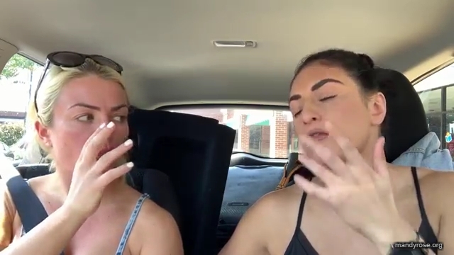 DAMANDYZ_DONUTZ_-_Norfolk2C_VA_WWE_Mandy_Rose_Sonya_Deville_Damandyz_Donutz_mp40363.jpg