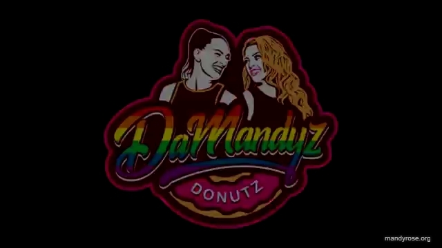 DAMANDYZ_DONUTZ_TAKES_LA_mp40488.jpg