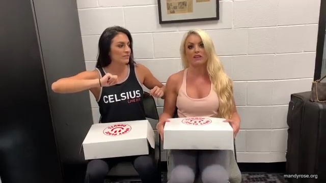 DONUTS_in_Miami_w_WWEs_Liv_Morgan21_WWE_Sonya_Deville_Mandy_Rose_Damandyz_Donutz_mp40024.jpg