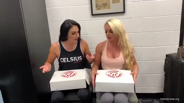 DONUTS_in_Miami_w_WWEs_Liv_Morgan21_WWE_Sonya_Deville_Mandy_Rose_Damandyz_Donutz_mp40033.jpg