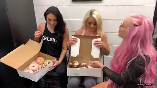 DONUTS_in_Miami_w_WWEs_Liv_Morgan21_WWE_Sonya_Deville_Mandy_Rose_Damandyz_Donutz_mp40131.jpg
