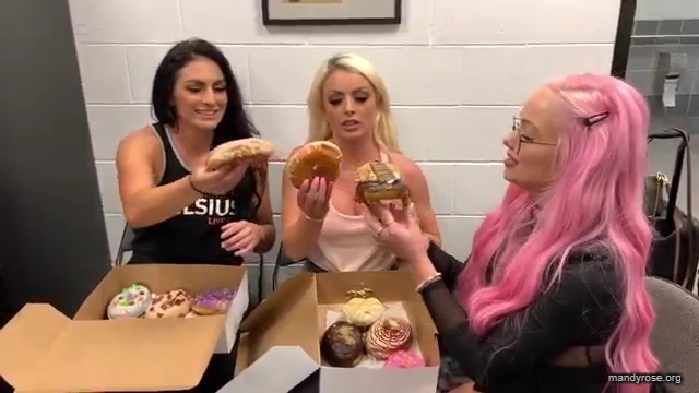 DONUTS_in_Miami_w_WWEs_Liv_Morgan21_WWE_Sonya_Deville_Mandy_Rose_Damandyz_Donutz_mp40148.jpg