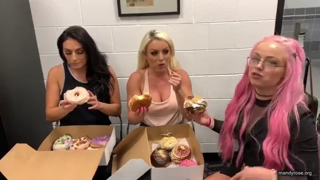 DONUTS_in_Miami_w_WWEs_Liv_Morgan21_WWE_Sonya_Deville_Mandy_Rose_Damandyz_Donutz_mp40155.jpg