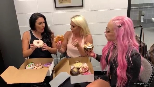 DONUTS_in_Miami_w_WWEs_Liv_Morgan21_WWE_Sonya_Deville_Mandy_Rose_Damandyz_Donutz_mp40158.jpg