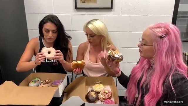 DONUTS_in_Miami_w_WWEs_Liv_Morgan21_WWE_Sonya_Deville_Mandy_Rose_Damandyz_Donutz_mp40173.jpg