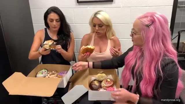 DONUTS_in_Miami_w_WWEs_Liv_Morgan21_WWE_Sonya_Deville_Mandy_Rose_Damandyz_Donutz_mp40181.jpg