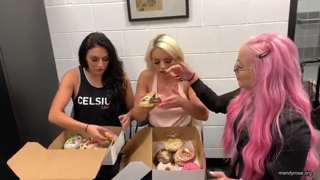 DONUTS_in_Miami_w_WWEs_Liv_Morgan21_WWE_Sonya_Deville_Mandy_Rose_Damandyz_Donutz_mp40201.jpg