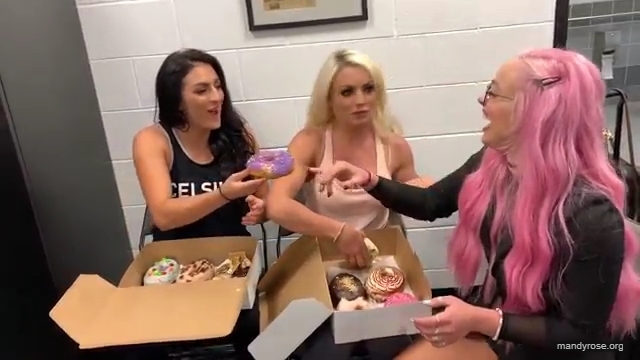 DONUTS_in_Miami_w_WWEs_Liv_Morgan21_WWE_Sonya_Deville_Mandy_Rose_Damandyz_Donutz_mp40208.jpg