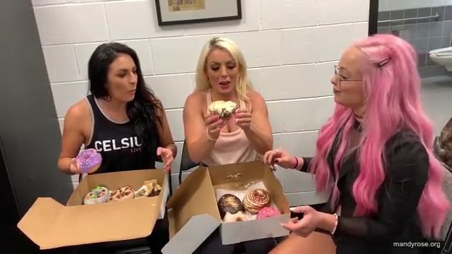 DONUTS_in_Miami_w_WWEs_Liv_Morgan21_WWE_Sonya_Deville_Mandy_Rose_Damandyz_Donutz_mp40218.jpg