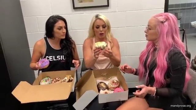 DONUTS_in_Miami_w_WWEs_Liv_Morgan21_WWE_Sonya_Deville_Mandy_Rose_Damandyz_Donutz_mp40219.jpg