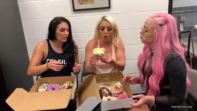 DONUTS_in_Miami_w_WWEs_Liv_Morgan21_WWE_Sonya_Deville_Mandy_Rose_Damandyz_Donutz_mp40228.jpg