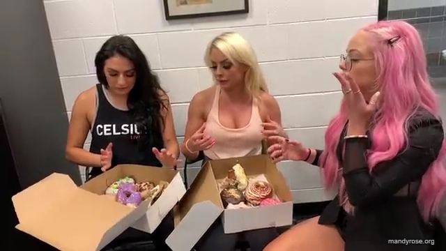 DONUTS_in_Miami_w_WWEs_Liv_Morgan21_WWE_Sonya_Deville_Mandy_Rose_Damandyz_Donutz_mp40240.jpg