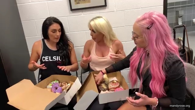 DONUTS_in_Miami_w_WWEs_Liv_Morgan21_WWE_Sonya_Deville_Mandy_Rose_Damandyz_Donutz_mp40247.jpg