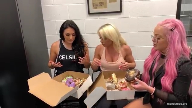 DONUTS_in_Miami_w_WWEs_Liv_Morgan21_WWE_Sonya_Deville_Mandy_Rose_Damandyz_Donutz_mp40253.jpg