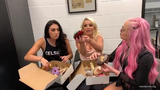 DONUTS_in_Miami_w_WWEs_Liv_Morgan21_WWE_Sonya_Deville_Mandy_Rose_Damandyz_Donutz_mp40263.jpg