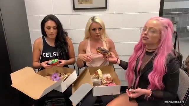 DONUTS_in_Miami_w_WWEs_Liv_Morgan21_WWE_Sonya_Deville_Mandy_Rose_Damandyz_Donutz_mp40278.jpg