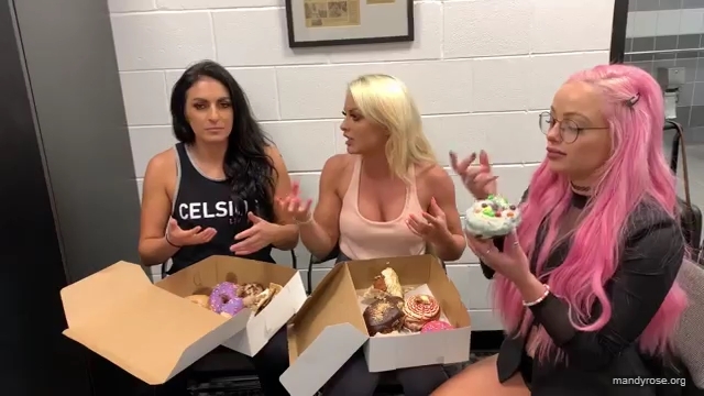 DONUTS_in_Miami_w_WWEs_Liv_Morgan21_WWE_Sonya_Deville_Mandy_Rose_Damandyz_Donutz_mp40286.jpg