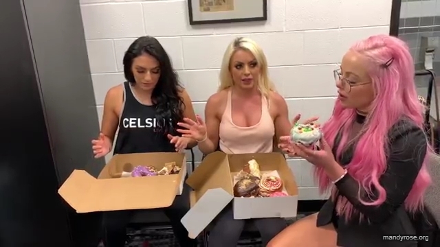 DONUTS_in_Miami_w_WWEs_Liv_Morgan21_WWE_Sonya_Deville_Mandy_Rose_Damandyz_Donutz_mp40292.jpg
