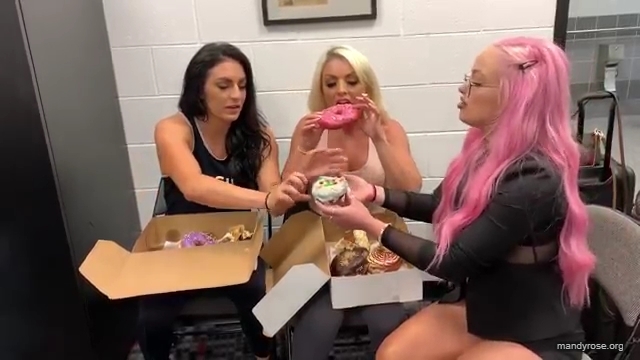 DONUTS_in_Miami_w_WWEs_Liv_Morgan21_WWE_Sonya_Deville_Mandy_Rose_Damandyz_Donutz_mp40302.jpg