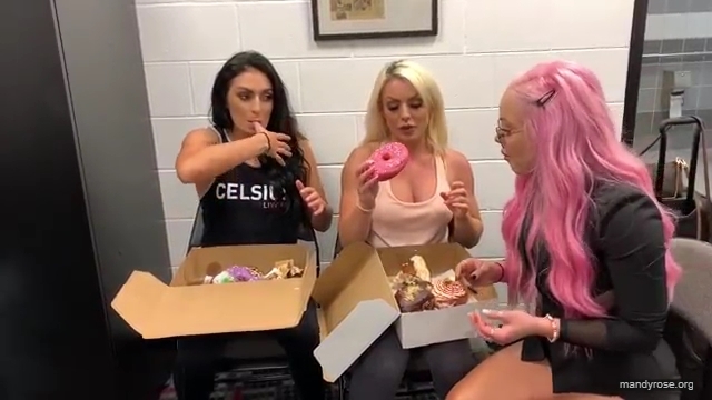 DONUTS_in_Miami_w_WWEs_Liv_Morgan21_WWE_Sonya_Deville_Mandy_Rose_Damandyz_Donutz_mp40326.jpg