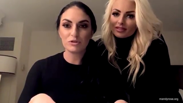 Deluxe_Italian_Bakery2121_Mandy_Rose_Sonya_Deville_WWE_mp40419.jpg