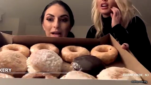 Deluxe_Italian_Bakery2121_Mandy_Rose_Sonya_Deville_WWE_mp40435.jpg