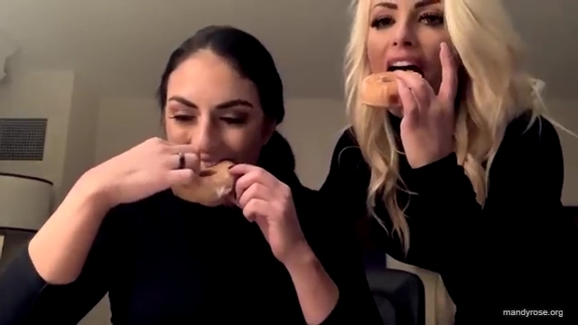 Deluxe_Italian_Bakery2121_Mandy_Rose_Sonya_Deville_WWE_mp40451.jpg