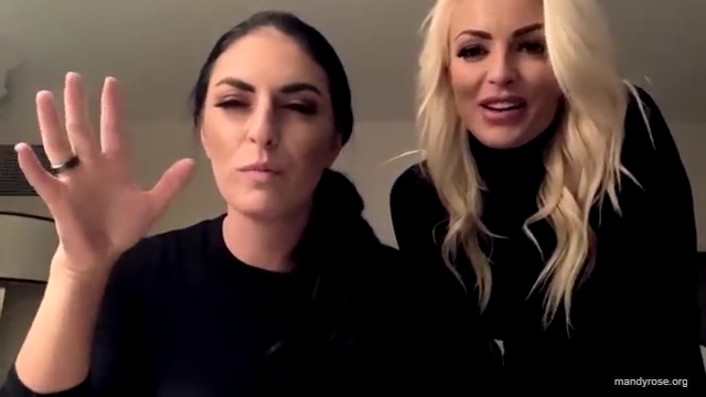 Deluxe_Italian_Bakery2121_Mandy_Rose_Sonya_Deville_WWE_mp40502.jpg