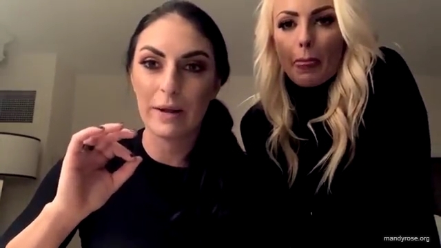 Deluxe_Italian_Bakery2121_Mandy_Rose_Sonya_Deville_WWE_mp40508.jpg