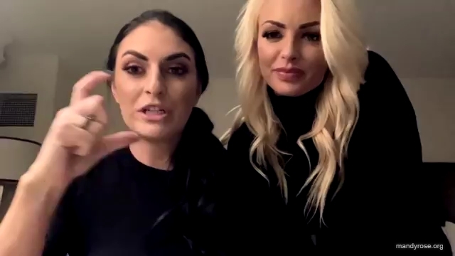 Deluxe_Italian_Bakery2121_Mandy_Rose_Sonya_Deville_WWE_mp40538.jpg