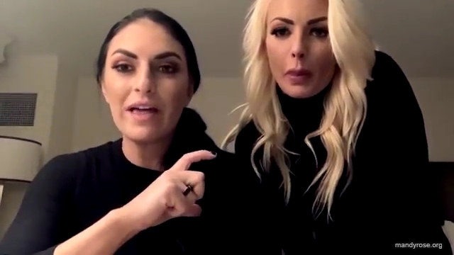 Deluxe_Italian_Bakery2121_Mandy_Rose_Sonya_Deville_WWE_mp40539.jpg