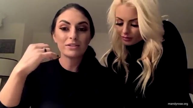 Deluxe_Italian_Bakery2121_Mandy_Rose_Sonya_Deville_WWE_mp40547.jpg