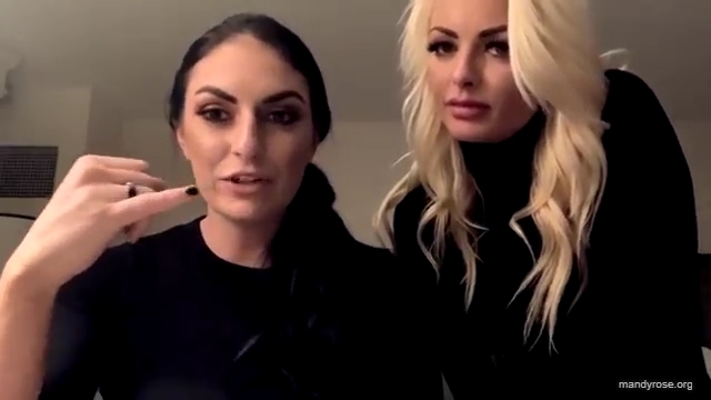 Deluxe_Italian_Bakery2121_Mandy_Rose_Sonya_Deville_WWE_mp40549.jpg