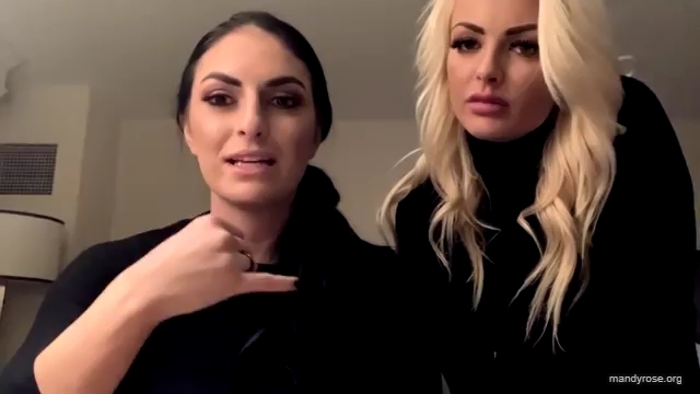 Deluxe_Italian_Bakery2121_Mandy_Rose_Sonya_Deville_WWE_mp40551.jpg