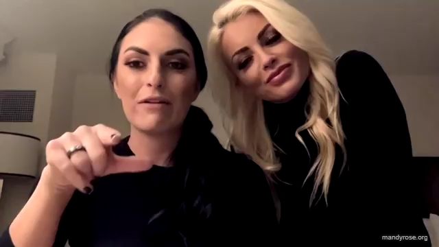 Deluxe_Italian_Bakery2121_Mandy_Rose_Sonya_Deville_WWE_mp40566.jpg