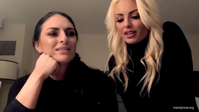 Deluxe_Italian_Bakery2121_Mandy_Rose_Sonya_Deville_WWE_mp40574.jpg