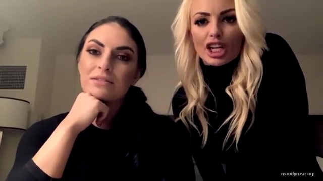 Deluxe_Italian_Bakery2121_Mandy_Rose_Sonya_Deville_WWE_mp40582.jpg