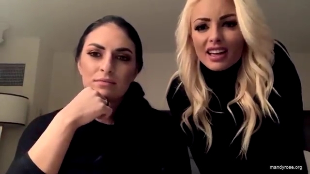 Deluxe_Italian_Bakery2121_Mandy_Rose_Sonya_Deville_WWE_mp40601.jpg