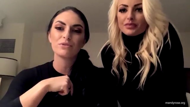 Deluxe_Italian_Bakery2121_Mandy_Rose_Sonya_Deville_WWE_mp40621.jpg