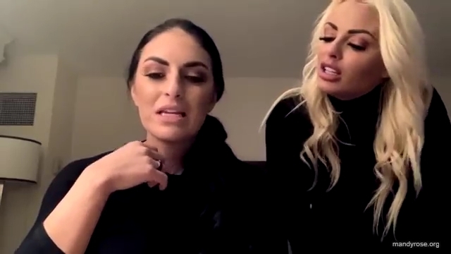 Deluxe_Italian_Bakery2121_Mandy_Rose_Sonya_Deville_WWE_mp40653.jpg