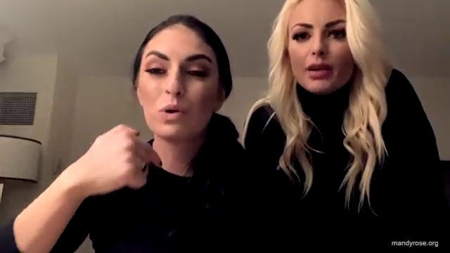 Deluxe_Italian_Bakery2121_Mandy_Rose_Sonya_Deville_WWE_mp40671.jpg