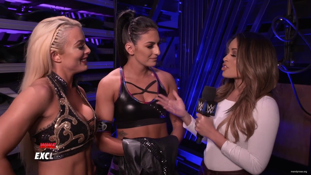 Did_Rose__Deville_give_an_Elimination_Chamber_preview_SmackDown_Exclusive_Feb__5_2019_mp40001.jpg