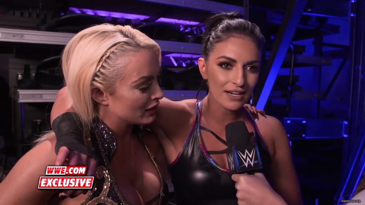 Did_Rose__Deville_give_an_Elimination_Chamber_preview_SmackDown_Exclusive_Feb__5_2019_mp40013.jpg