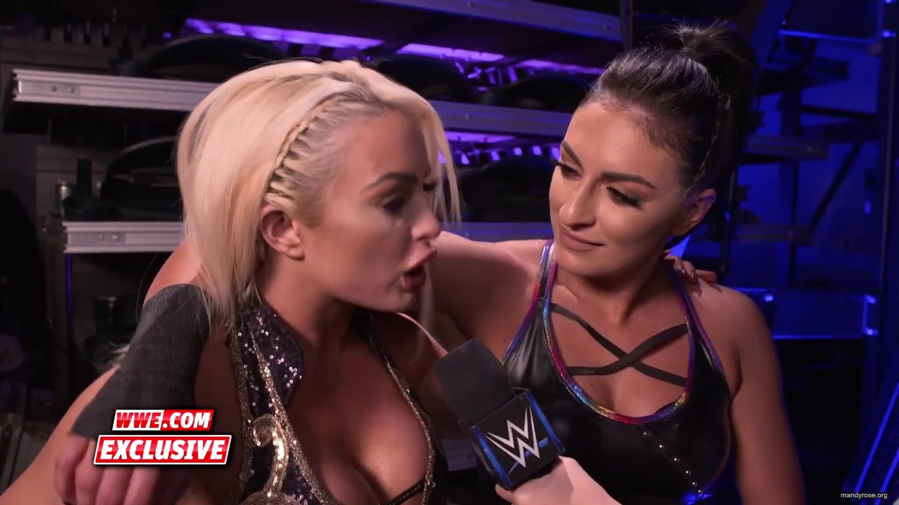 Did_Rose__Deville_give_an_Elimination_Chamber_preview_SmackDown_Exclusive_Feb__5_2019_mp40016.jpg