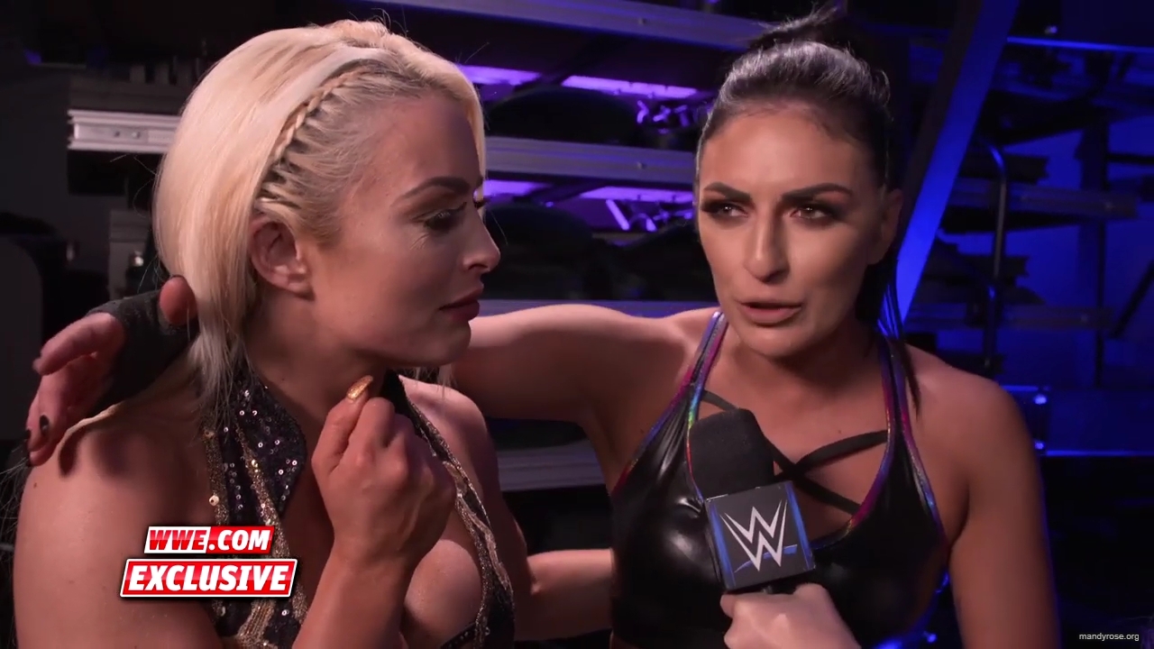 Did_Rose__Deville_give_an_Elimination_Chamber_preview_SmackDown_Exclusive_Feb__5_2019_mp40035.jpg